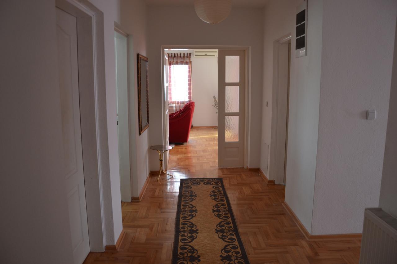 Poseidon Apartment Ni Εξωτερικό φωτογραφία