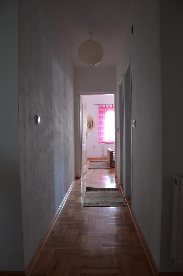 Poseidon Apartment Ni Εξωτερικό φωτογραφία