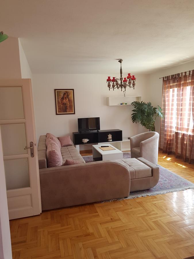 Poseidon Apartment Ni Εξωτερικό φωτογραφία