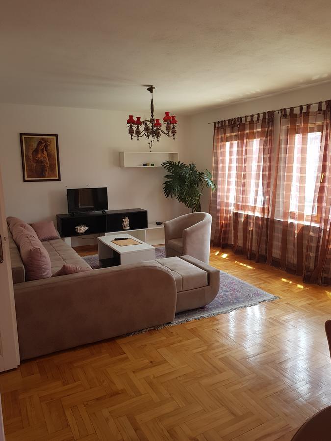 Poseidon Apartment Ni Εξωτερικό φωτογραφία